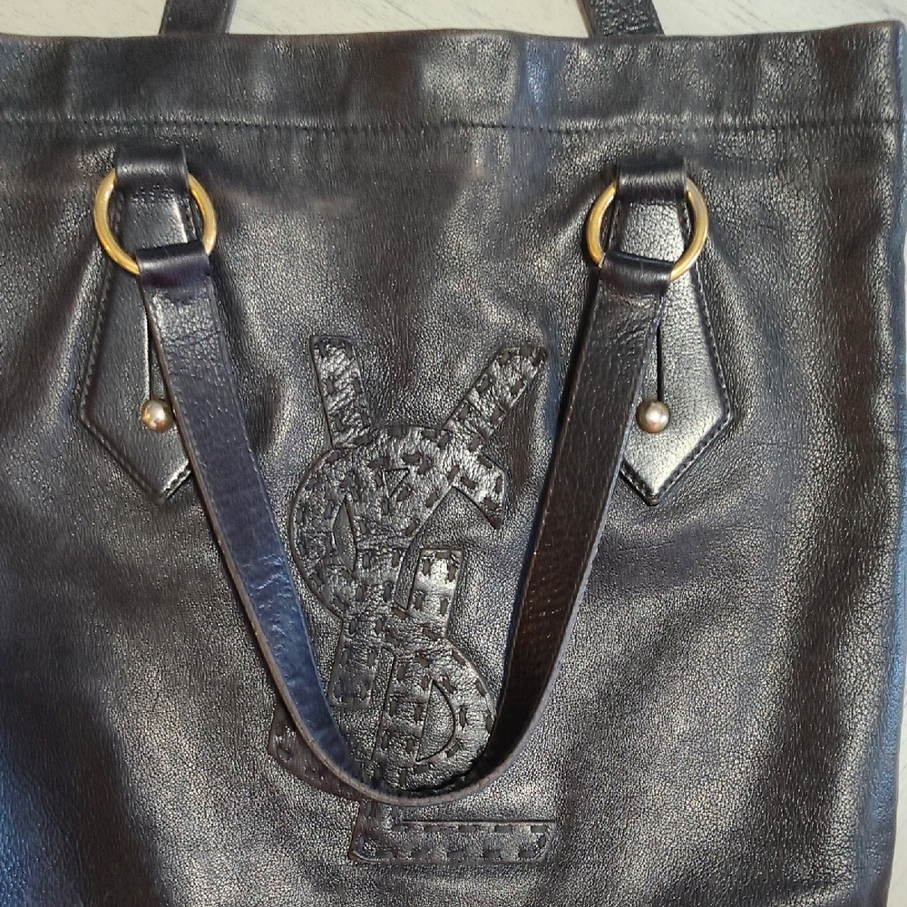 Yves Saint Laurent Elegant Black Tote and Wallet - Picture 11 of 13